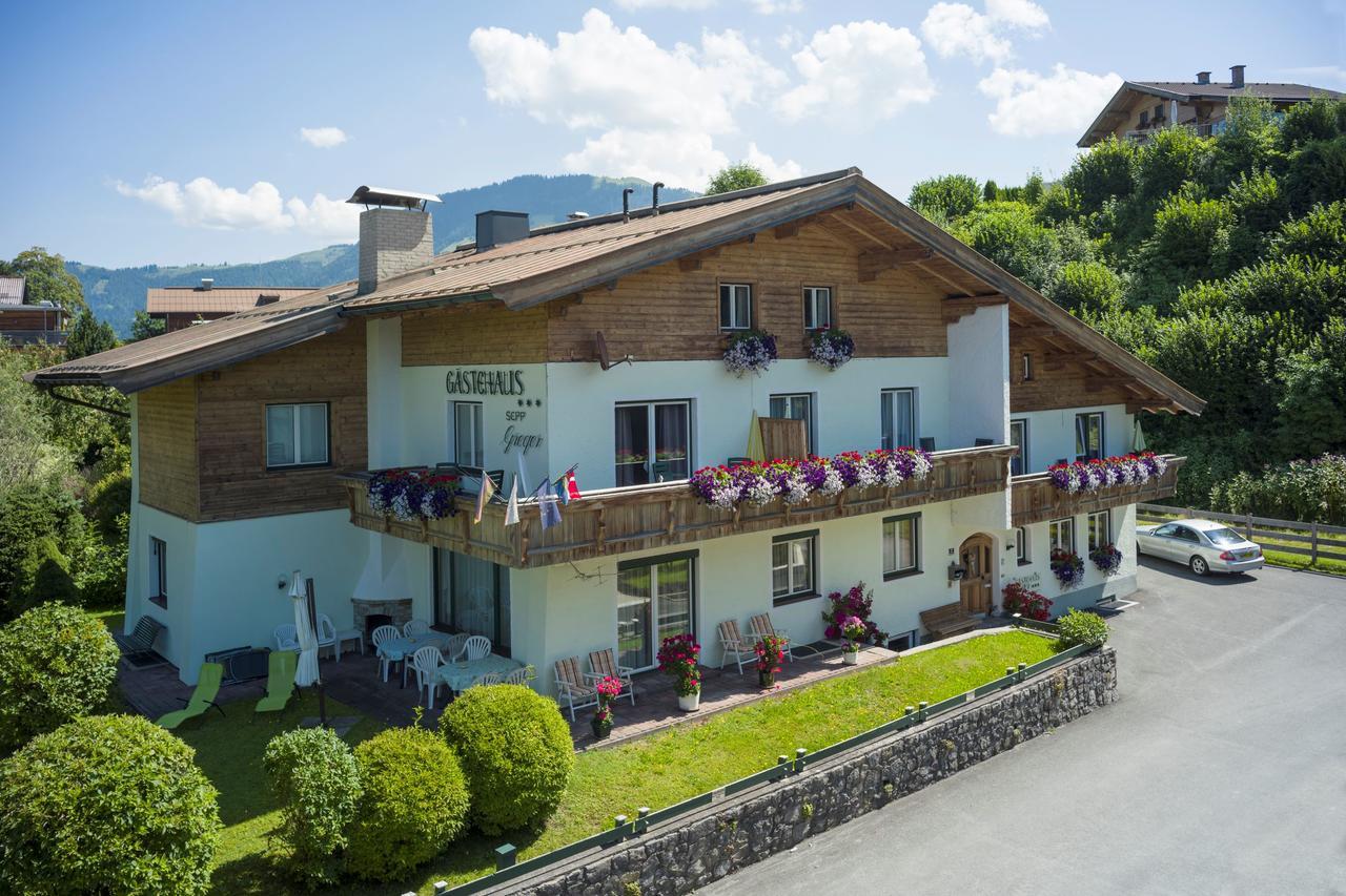 Gaestehaus Greger Bed & Breakfast Sankt Johann in Tirol Ngoại thất bức ảnh